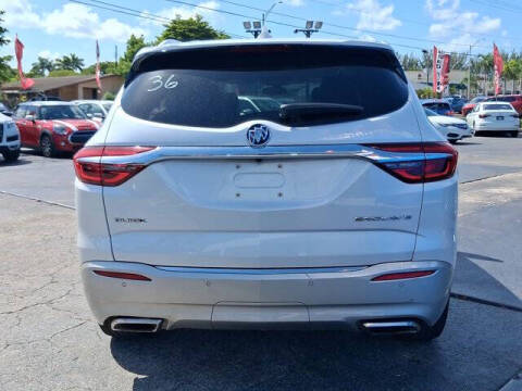 2018 Buick Enclave Essence