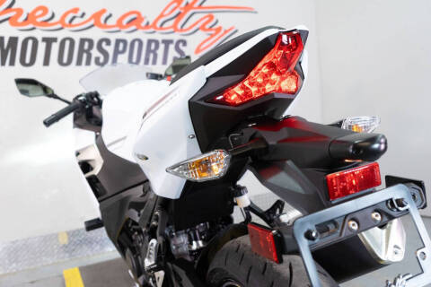 2023 Kawasaki Ninja 400 ABS
