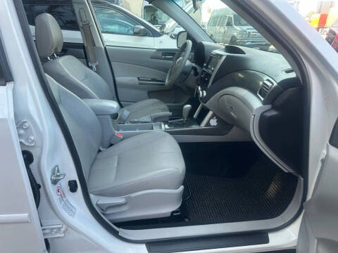 2011 Subaru Forester 2.5X Limited