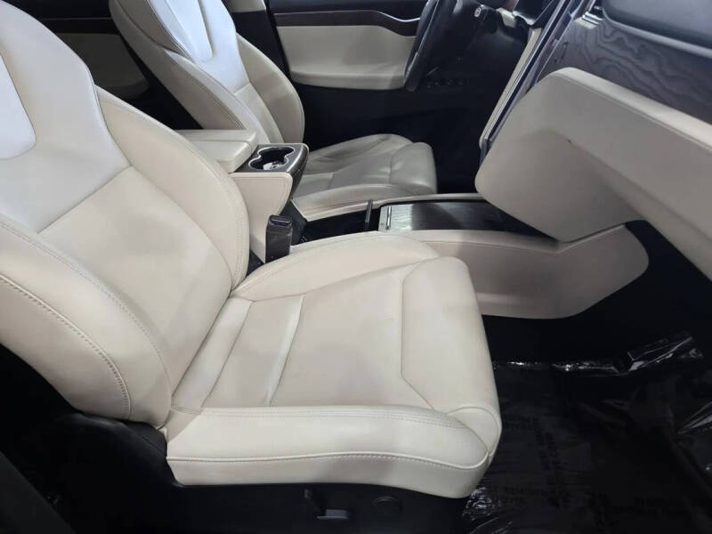 2018 Tesla Model X 75D