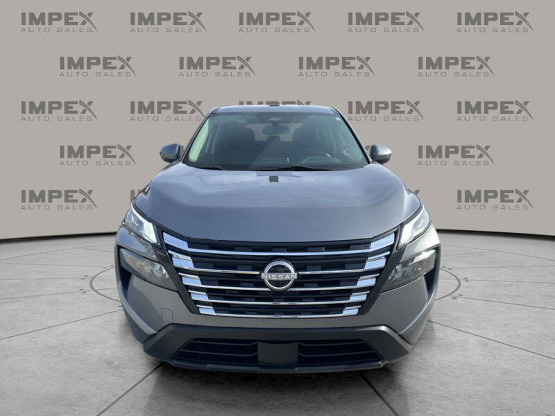 2024 Nissan Rogue SV