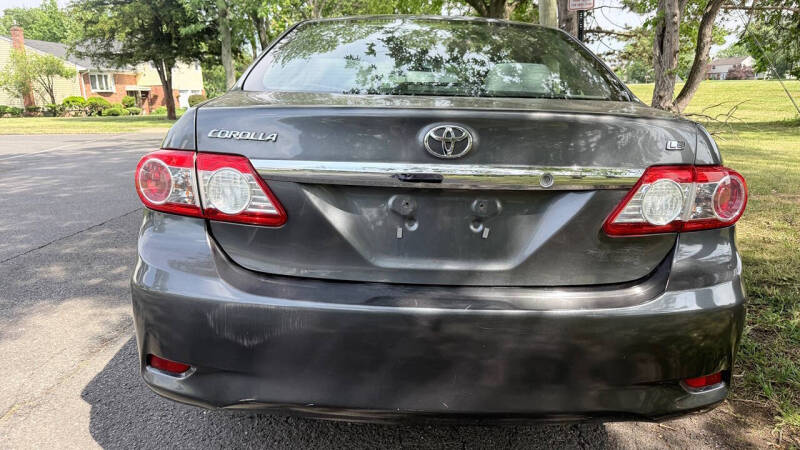 2012 Toyota Corolla LE