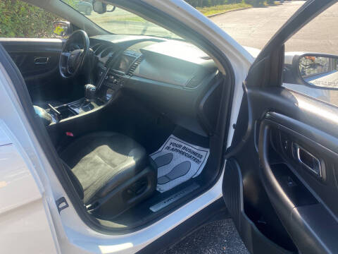 2011 Ford Taurus SHO