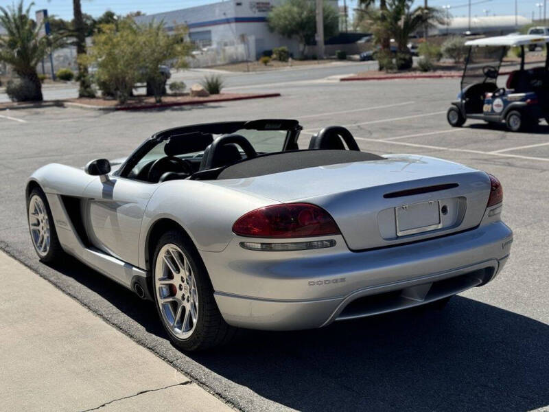 2003 Dodge Viper SRT-10