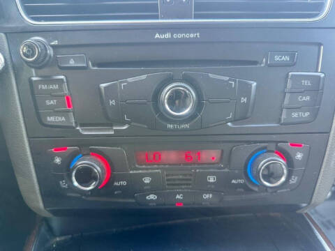 2012 Audi Q5 2.0T quattro Premium