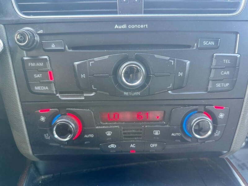 2012 Audi Q5 2.0T quattro Premium