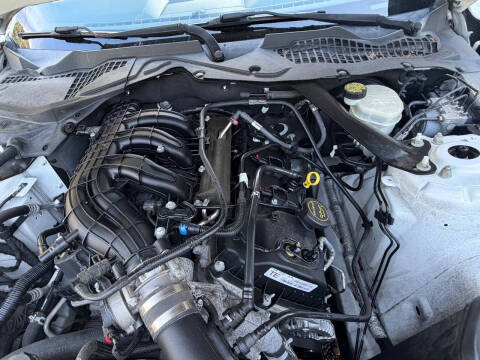 2015 Ford Mustang V6