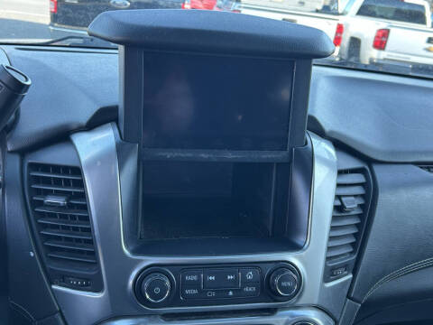 2017 Chevrolet Suburban LT