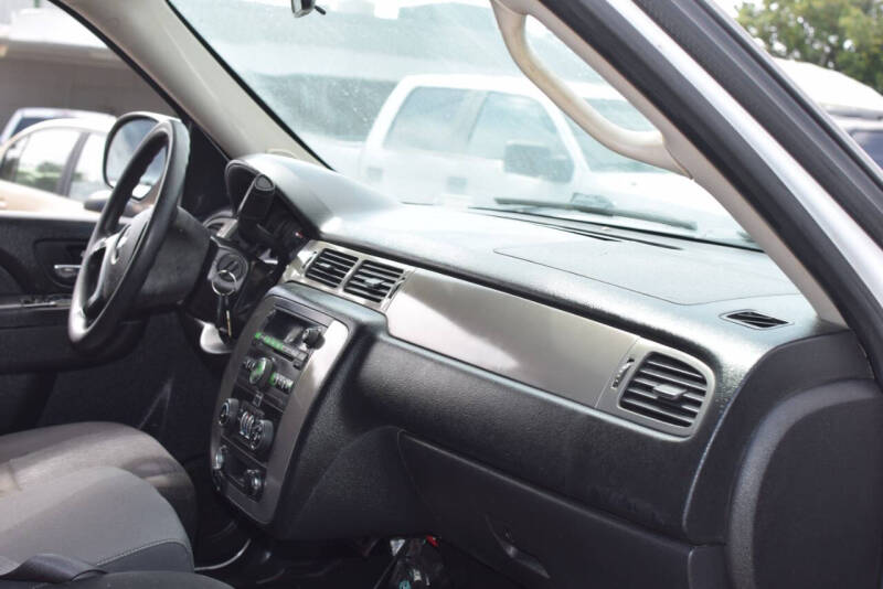 2013 Chevrolet Tahoe Special Service