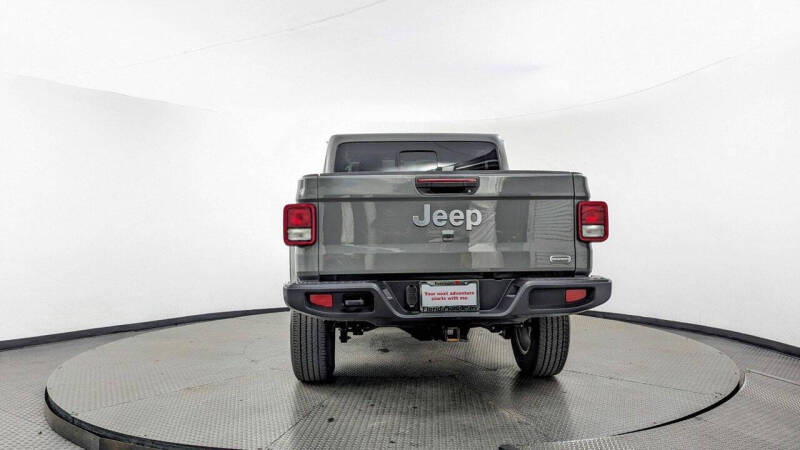 2020 Jeep Gladiator Overland