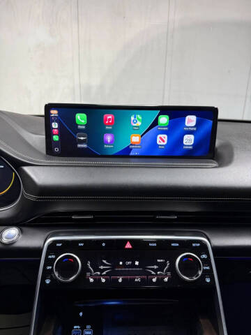 2021 Genesis GV80 2.5T