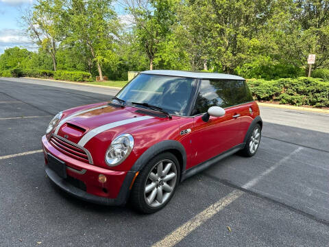 2005 MINI Cooper for sale at PREMIER AUTO SALES in Martinsburg WV