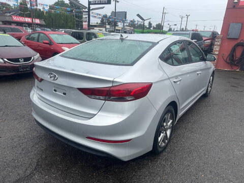 2018 Hyundai Elantra SEL