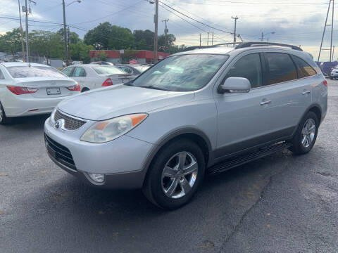 2008 Hyundai Veracruz for sale at Urban Auto Connection in Richmond VA