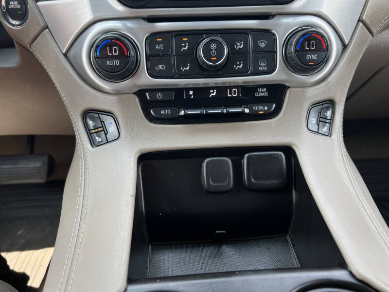 2016 GMC Yukon XL SLT