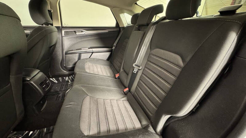 2019 Ford Fusion SE