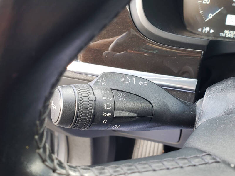 2018 Volvo S90 T6 Momentum