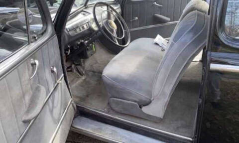 1948 Ford Super Deluxe
