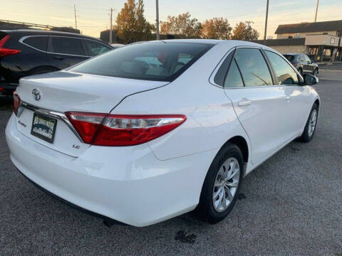 2017 Toyota Camry LE