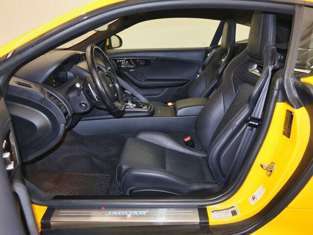 2021 Jaguar F-TYPE R-Dynamic