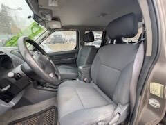 2004 Nissan Frontier XE-V6