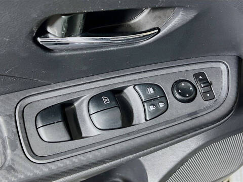 2024 Nissan Versa SV