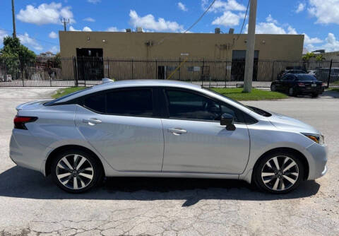 2020 Nissan Versa SR