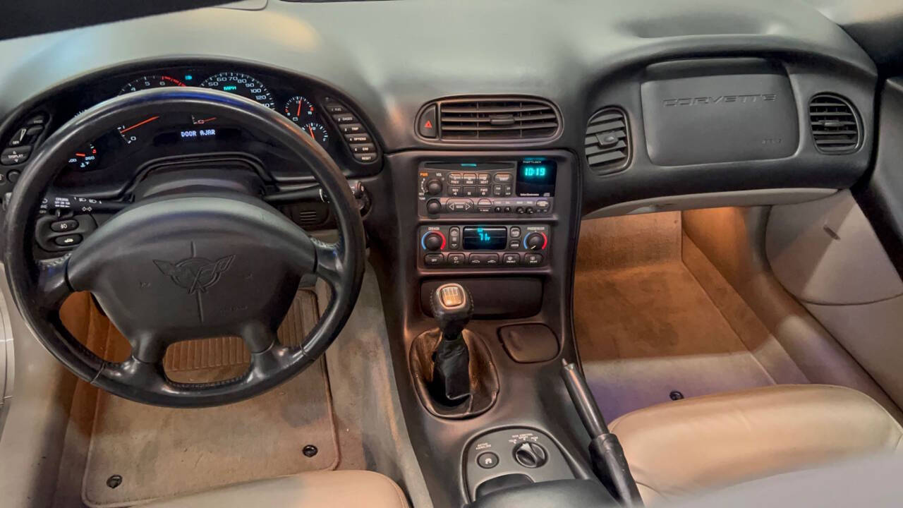2000 Chevrolet Corvette 46