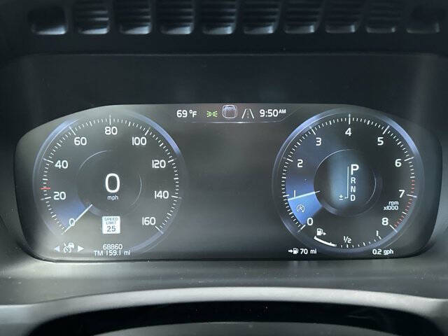 2019 Volvo XC90 T6 Inscription