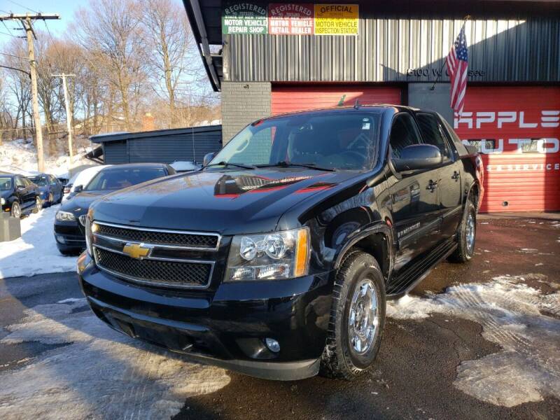 2008 Chevrolet Avalanche for sale at Apple Auto Sales Inc in Camillus NY
