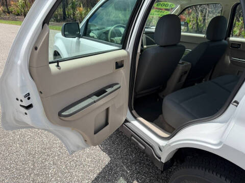 2009 Ford Escape XLS