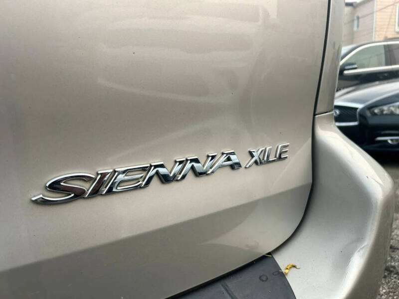 2008 Toyota Sienna