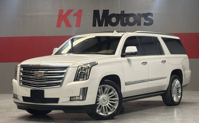 2017 Cadillac Escalade ESV Platinum