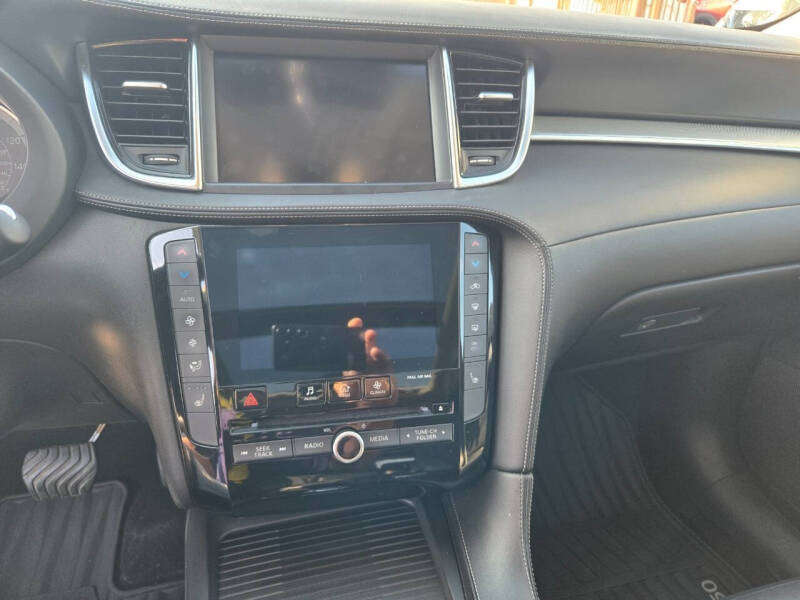 2021 Infiniti QX50 Luxe