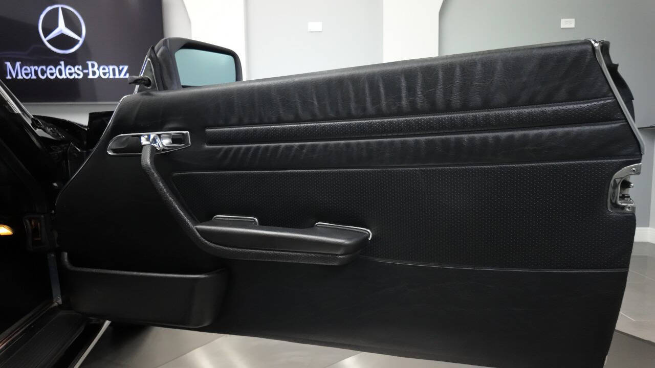 1982 Mercedes-Benz 380-Class 55