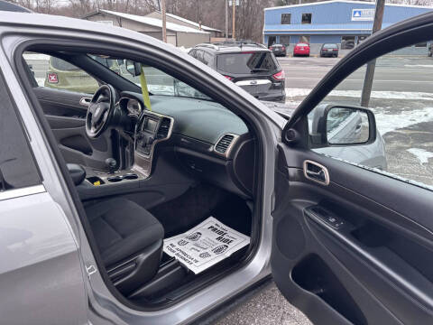 2015 Jeep Grand Cherokee Laredo