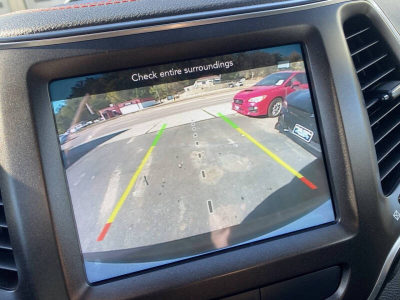 2020 Jeep Cherokee Trailhawk