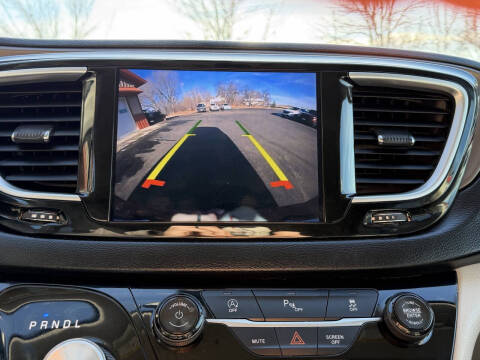 2018 Chrysler Pacifica Touring L Plus