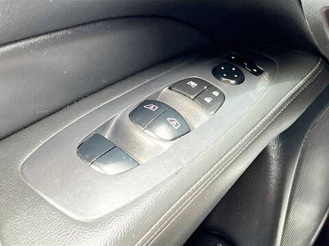 2020 Nissan Pathfinder Platinum