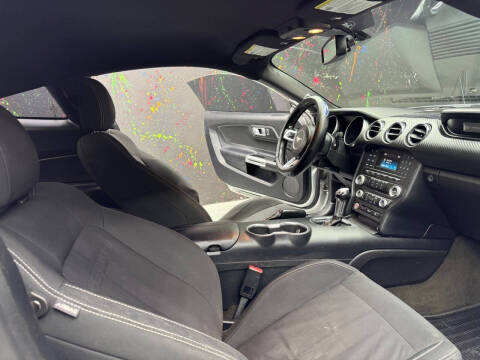 2018 Ford Mustang EcoBoost