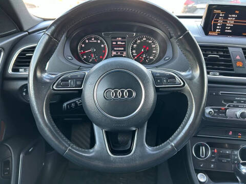 2017 Audi Q3 2.0T Prestige