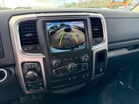 2019 RAM 1500 Classic SLT