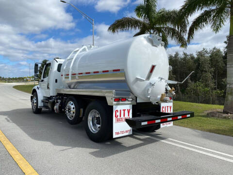 2015 Freightliner M2 106
