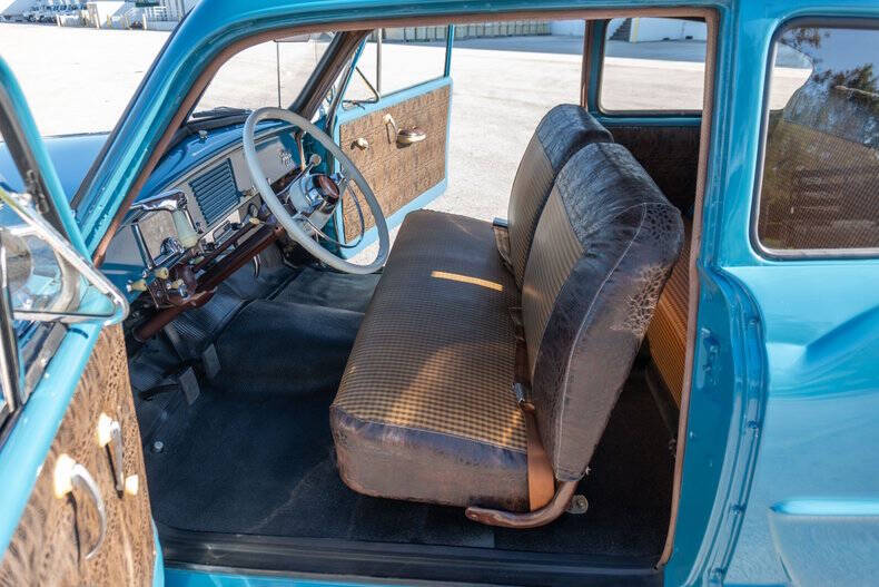 1951 Kaiser Henry-J Coupe