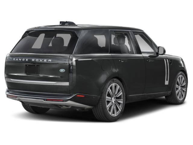 2026 Land Rover Range Rover P550e SE