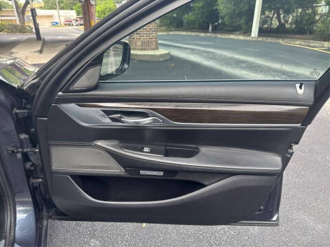 2016 BMW 7 Series 740i