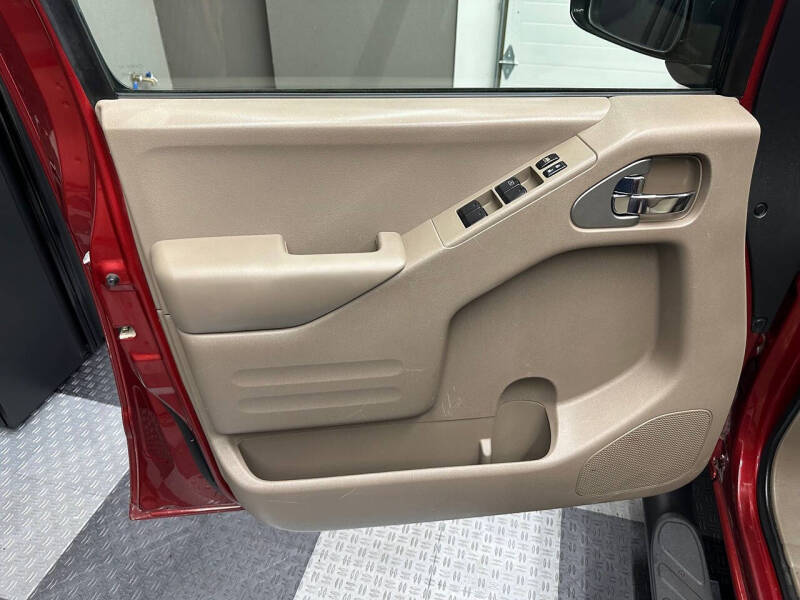 2015 Nissan Frontier SV