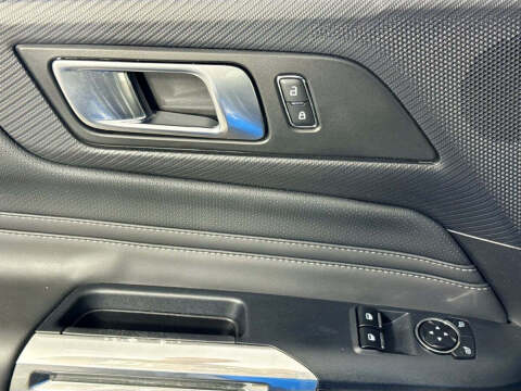 2024 Ford Mustang EcoBoost Premium