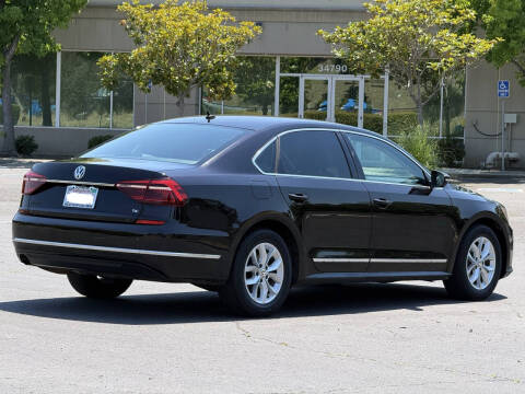 2017 Volkswagen Passat 1.8T S