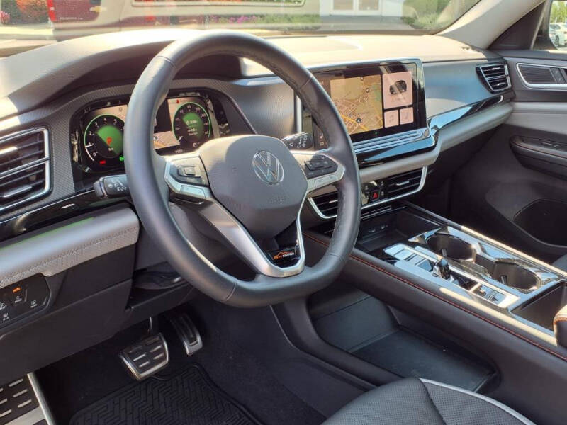 2024 Volkswagen Atlas Peak Edition SEL 4Motion